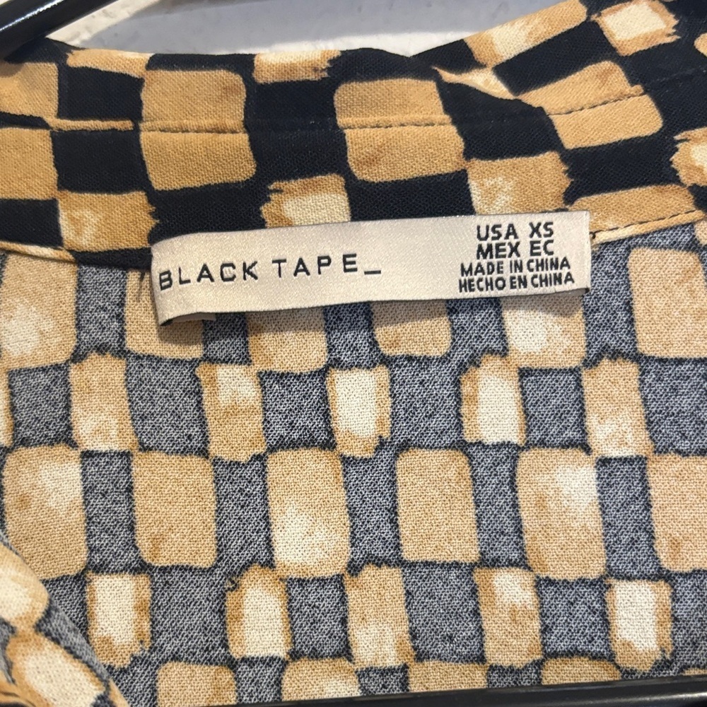 Checked Long-Sleeve button up Dress with Tie Belt in Black and Beige - Picture 2 of 5